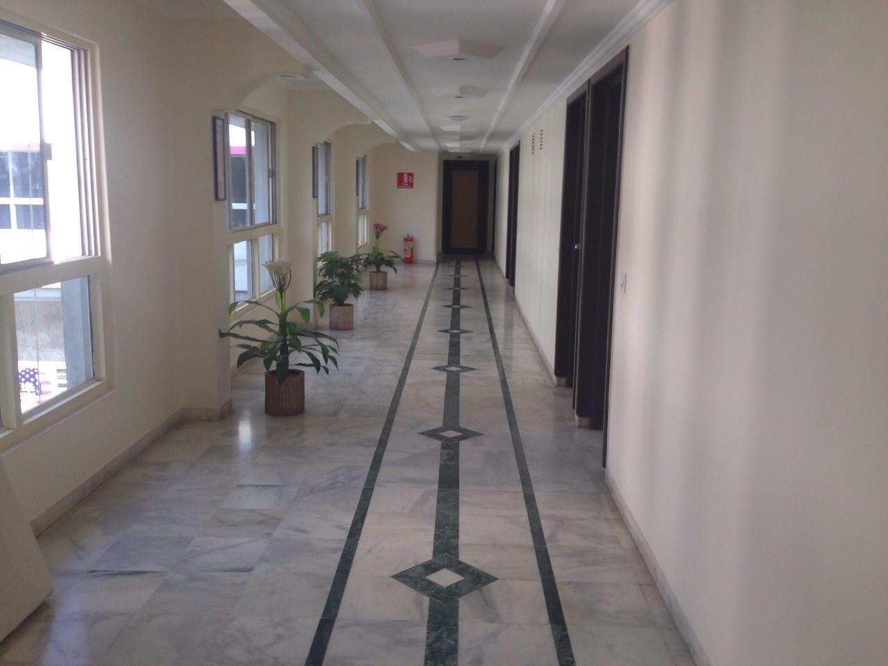 Hotel Alpha Вадодара Екстер'єр фото